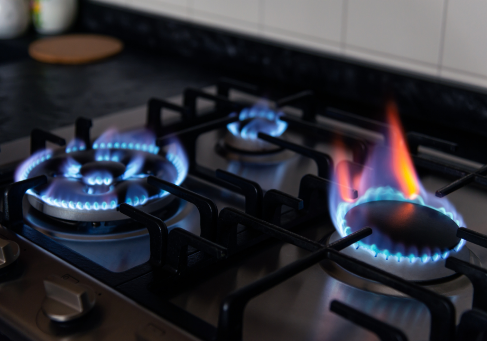 How to Fix Red Flame on Gas Stove 2